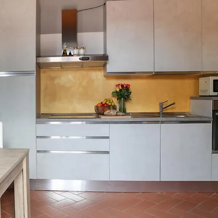 Apartment Il Colibri Roe